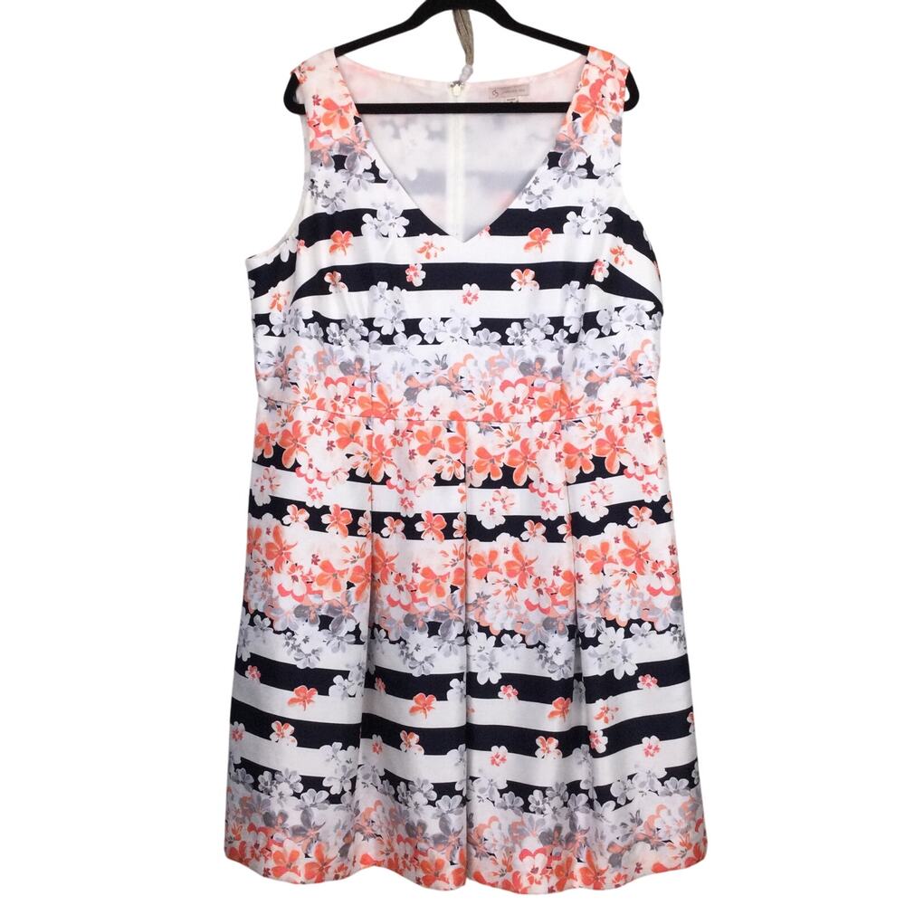 Dress Barn Woman Floral Pleated Fit and Flare Garden Knee Length Dress Size 18